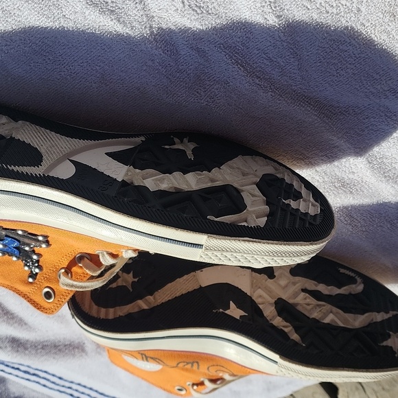 Unisex Vintage Orange Converse Sneakers - Picture 4 of 7